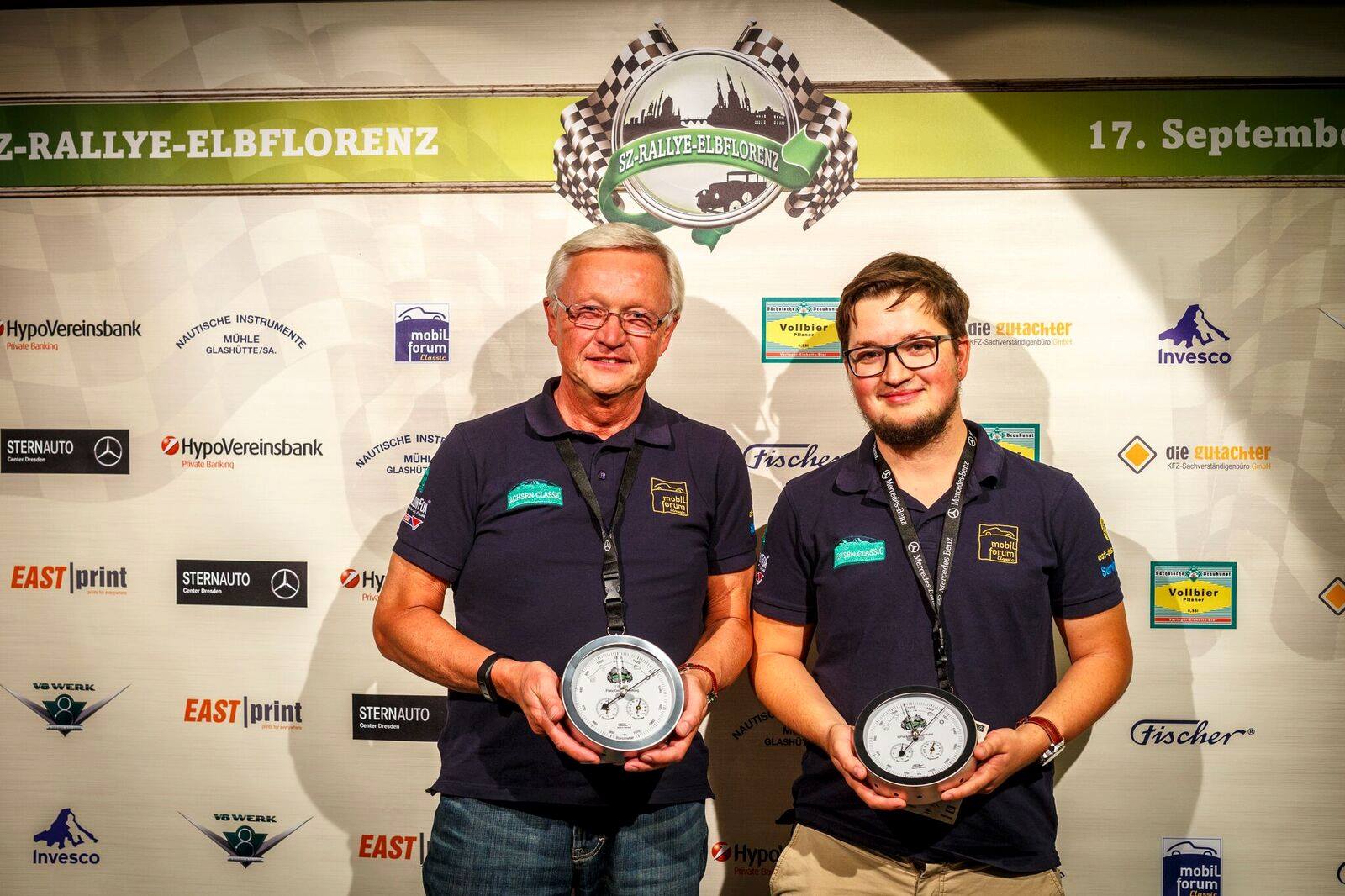 Platz 1 der Gesamtwertung: Friedbert und Thomas Kirstan Platz 1 der Gesamtwertung: Friedbert und Thomas Kirstan